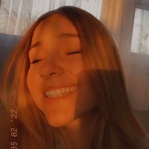 Meet your Posher, Veronica